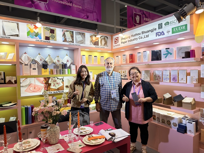 Un buen comienzo en la Feria de Primavera de Cantón de 2026: grandes conversaciones, nuevas oportunidades y una asociación histórica
